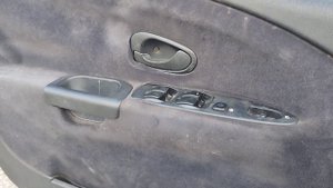 Причины не работающего стеклоподъёмника Мицубиси Кар