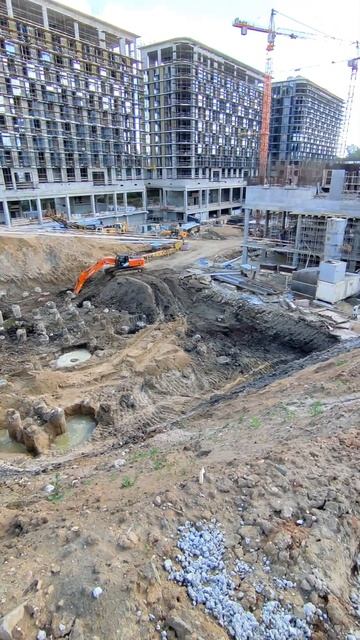 Строительство жилого комплекса. Москва. смотреть онлайн