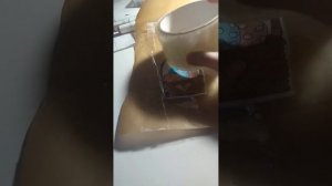 как сделать наклейки своими руками из бумаги, скотча и пергамента ( перечислено не всё)