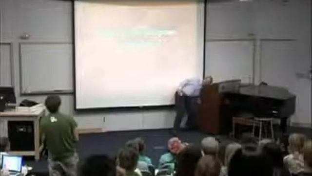 Смотреть прикол !!! СМС во время лекции смотреть онлайн