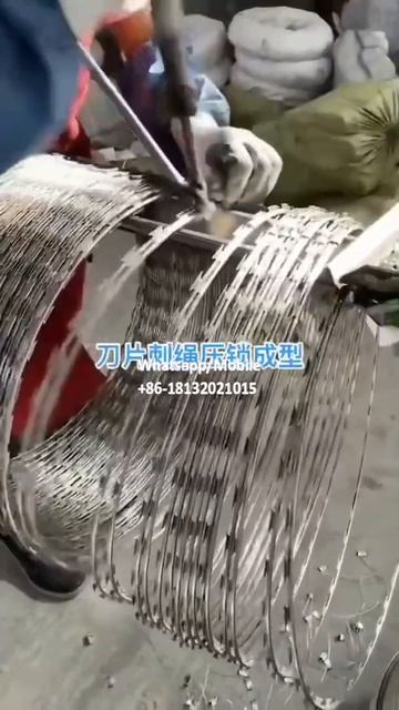 как сделать оцинкованную колючую проволоку для ограж? смотреть онлайн