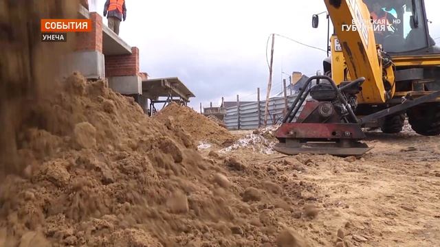 В Унече на Брянщине для детей-сирот строят дома