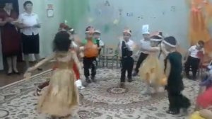 Танец лепестков