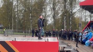 Руслан Осташко и «Наши» | «Нам нужна одна победа» — Булат Окуджава.