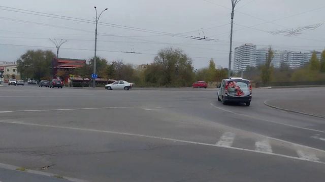 Кишинёв, возле Цирка прямо сейчас 23.11.23 смотреть онлайн