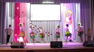 Танец "Ромашки"