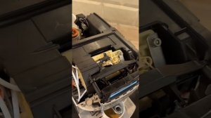 Ремонт кофе машины Delonghi magnifica s cappuccino вставьте завароч?