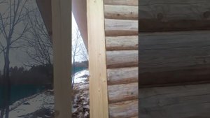 Конопатка и отделка углов бани .