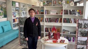 Юшин Платон читает стихотворение "Колоски 43 года", автор Чумаченко Владимир