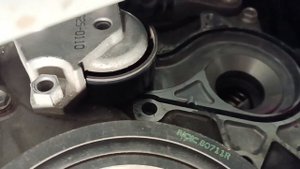 Замена помпы на Toyota Harrier 60 кузов 2018 г.