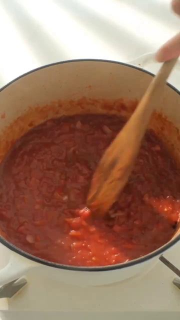 🥘 Говядина в томатном соусе с пастой орзо