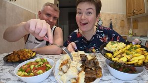 Мукбанг  ДИЕТЕ КОНЕЦ, приготовили ЦАРСКИЙ ужин) Жареная картошка с КОПЧЁНОЙ рыбой на семейный ужин