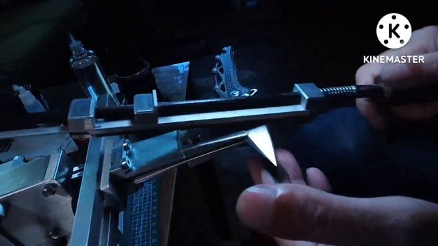 Заточка малыша. Сталь м390. смотреть онлайн