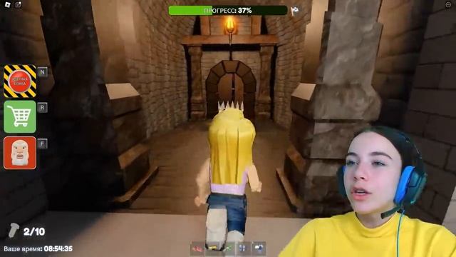 Family Play (Семейный ТВ) -  ИСПОЛЬЗУЮ ЧИТЫ с ДЕДУШКОЙ в ROBLOX!