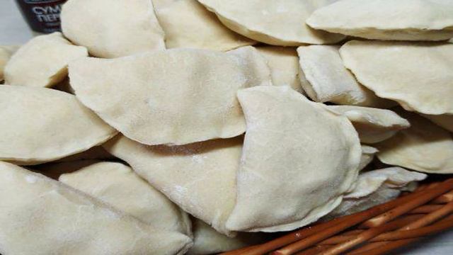 Вареники с картофелем и куриным мясом впрок