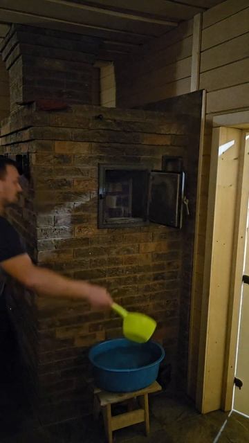 Лёгкий пар заказывали? #баня #баннаяпечь #николаевыпеч смотреть онлайн