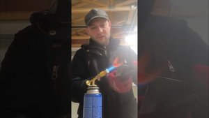 Как вставить рукоятку в нож? Замена ручки ножа 🤪 #shorts #