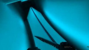 Школьник парит прямо на уроке!Спалили!Штраф 50000р!