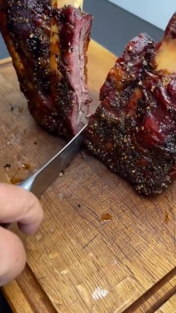 Ребра гриль в огне. ribs ребра фастфуд