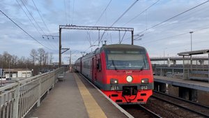 Дизель-электропоезд ДТ1-012.