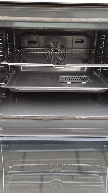 Комплект вбудована духовка і індукційна поверхня 60см смотреть онлайн