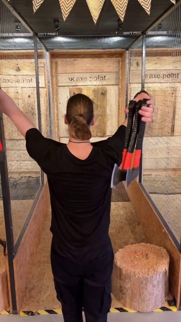 шесть топоров одним броском #метаниетопоров смотреть онлайн