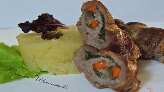 Свиные рулетики с начинкой