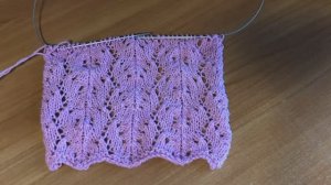 Узор спицами для любых плечевых изделий