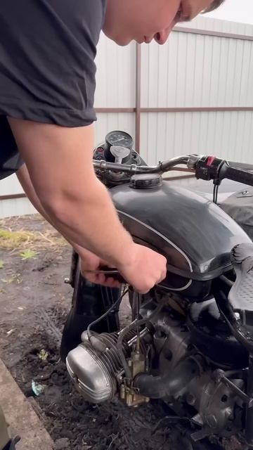 Начинаем прокачивать мотоцикл урал😎 #shorts смотреть онлайн