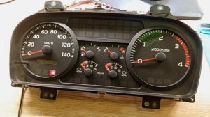 Хино. Ремонт приборной панели