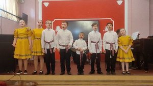 "Ехала деревня" (музыка А.Ростовская, слова народные)