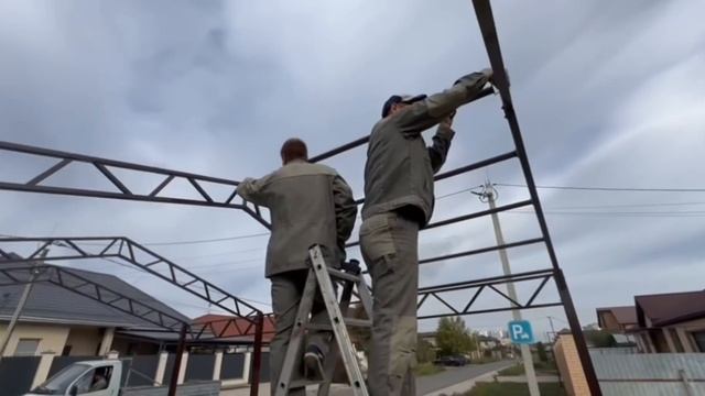 Сборный навес на болтовых соединениях