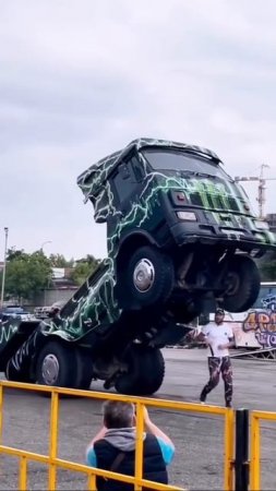 Обычный экзамен на дальнобойщика