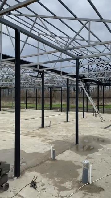 Красим каркас фабрики #фабрика #organicfarming #кубанамаркет