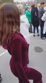 Танцуют все!