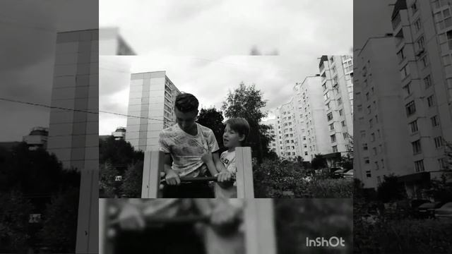 Шок!!! Ребенок пострадал на детской площадке !!! Смотрет смотреть онлайн