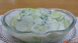 Салат из огурца и йогурта