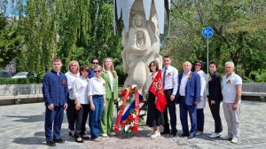 Сотрудники ФБУ «Волгоградский ЦСМ» почтили память погибших в Великой Отечественной войне