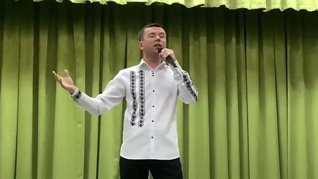 Стоїть гора високая. Співає Олексій Буднік. смотреть онлайн