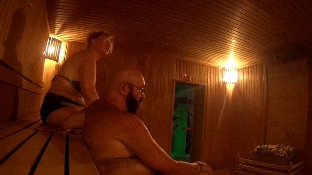Сходили в сауну, познакомились с Эрнестом Амангалиевы смотреть онлайн