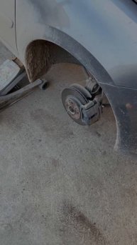 Переобул свою LADA GRANTA 🙂 Гуляем на площади города 🏙