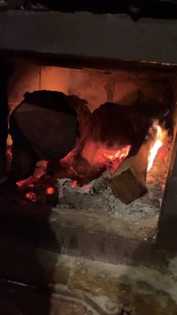 За окном дождь …уютный домик … печь..😍❤️ многие всп? смотреть онлайн