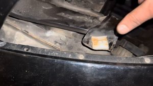 Ремонт коректора фар Lancer 9 🤦🏻♂️.Ремонт бампера.Уб?