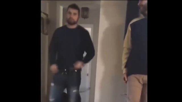 #Смешныеиспуги#испуги #пранки Смешные испуги людей и животных,юмор,пранки,розыгрыши!!! 2019 смотреть онлайн