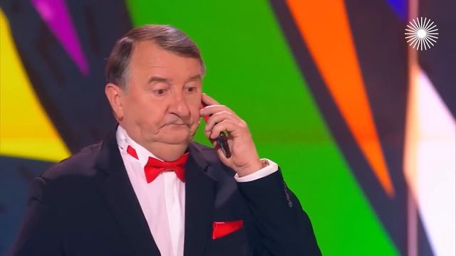 Юмористический концерт закулисных скетчей. Участники: Акулич, Бандурин, Крыжановский, "Канкан"