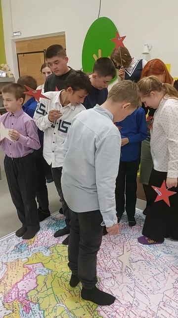 на карте города герои