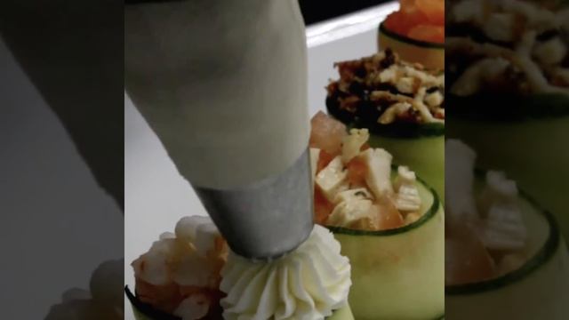 Суши сет в доставке еды «Сытый Самурай» смотреть онлайн