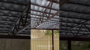 Односкатный навес для автомобиля, примыкающий к дому