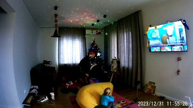 клип "в этом году Дед Мороз не придёт" неожиданная версия в связи с Нынешними годоисчислением смотреть онлайн