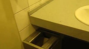 ЖИЗНЬ В РОССИИ. ЧИСТЫЕ БЕСПЛАТНЫЕ ТУАЛЕТЫ (МОСКВЫ) в об